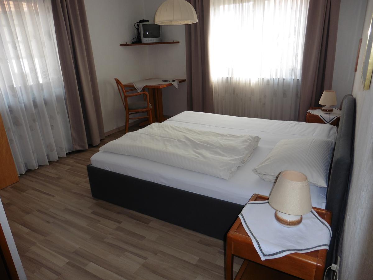 Gasthof Rockensuess Schwalmstadt Room photo